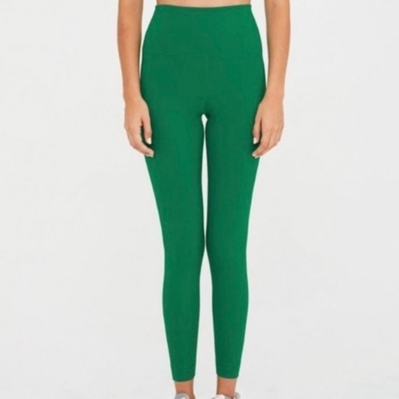 Set Active Sportbody Green Set NWT - Picture 2 of 3